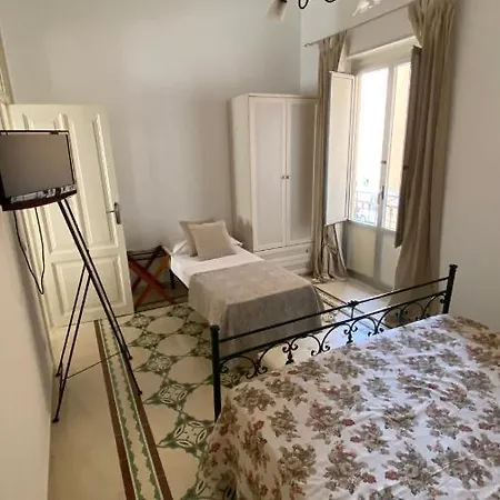 Bed & Breakfast Dim *